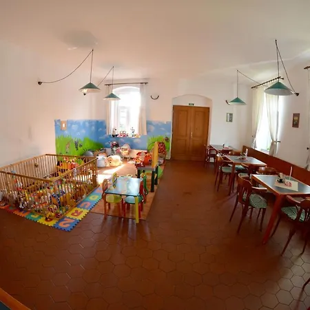 Pod Pralesem Guest house Lenora